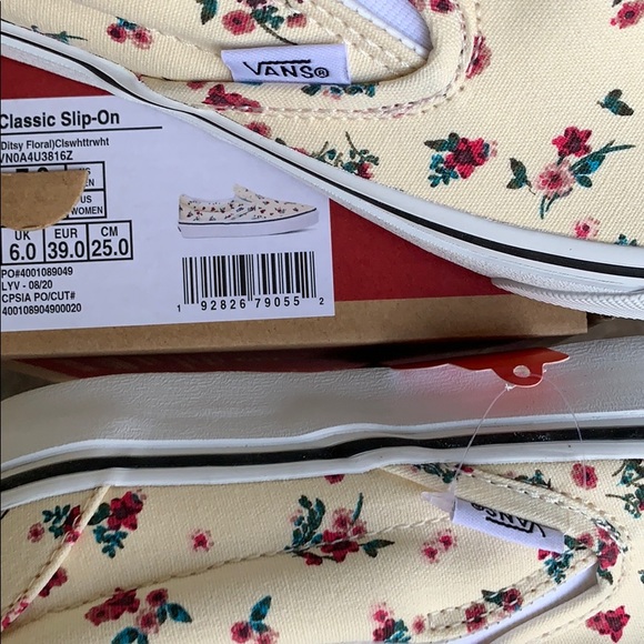VANS CLASSIC SLIP ON DITSY FLORAL Clwhttrwht WMNS - Picture 12 of 16